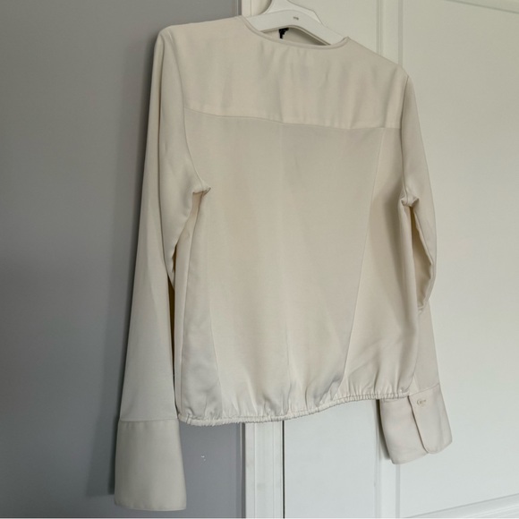 A New Day White Blouse - Picture 2 of 4